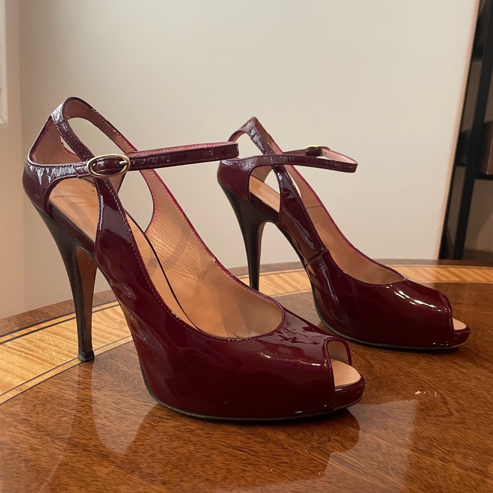 Giuseppe Zanotti Design Heels. Red burgundy. Worn. Size 37.5. Made in Italy